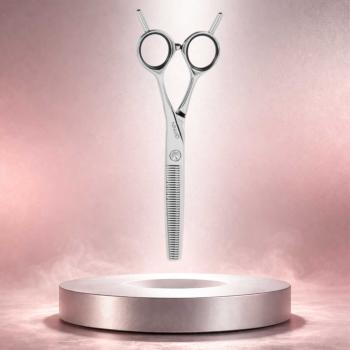 Preview: Pinin Q4 Sissi 5.8